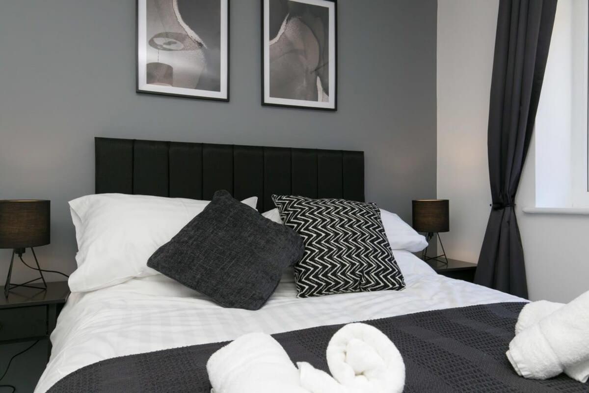 Stunning 2 Bedroom Apartment In Wallasey Buitenkant foto