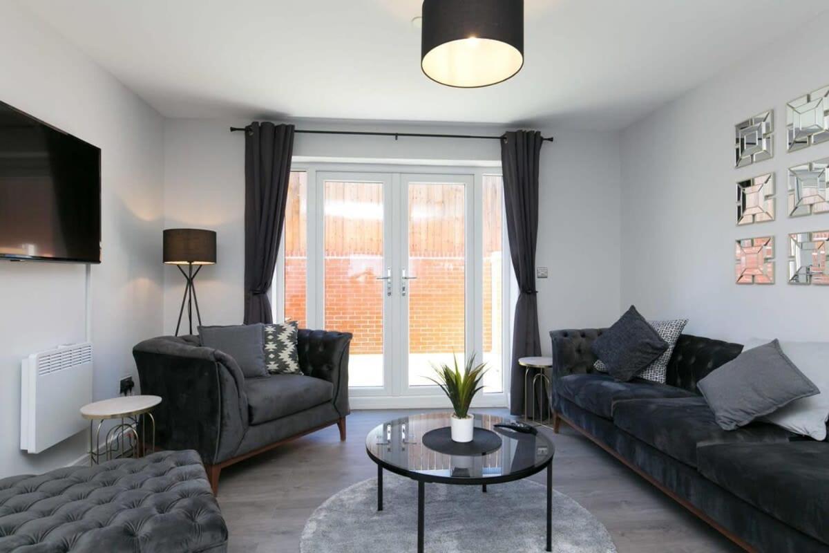 Stunning 2 Bedroom Apartment In Wallasey Buitenkant foto